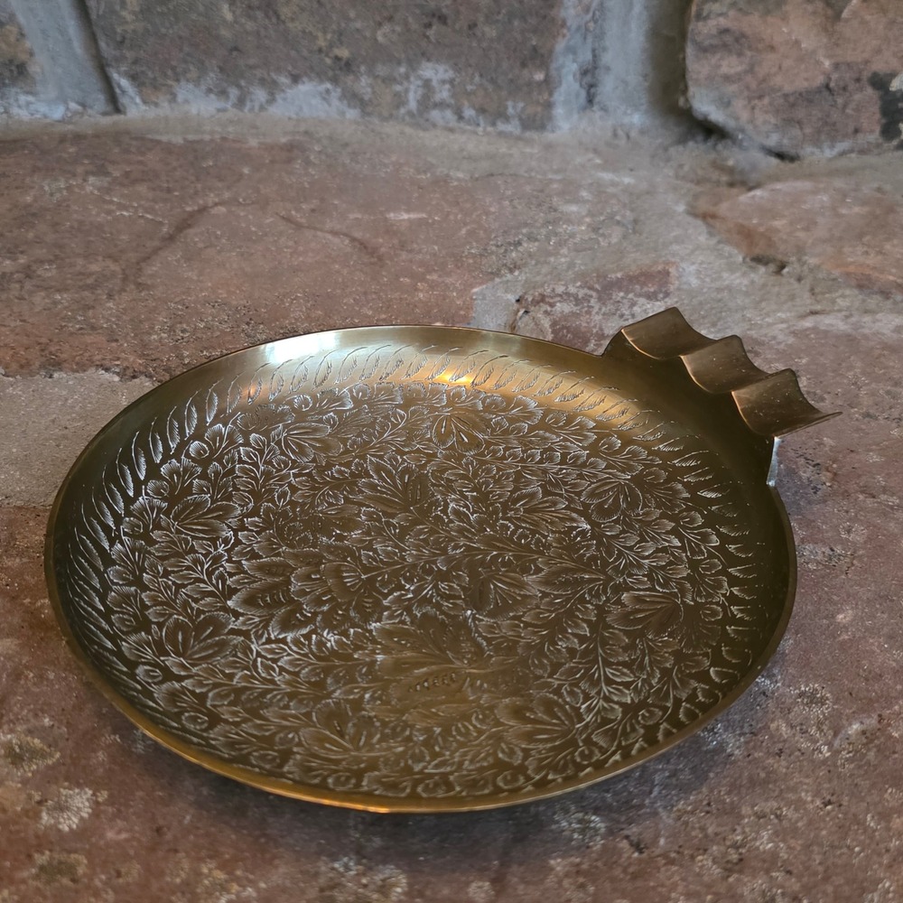 Vintage Etched large Brass Ashtray India Engraved Floral Round Catchall Tray